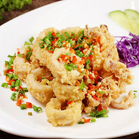 Salt & Pepper Deep-Fried Squid<br>椒盐鱿鱼