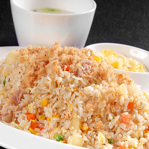 Yangzhou Fried Rice<br>扬州炒饭