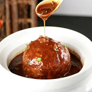 Braised Pork Ball in Brown Sauce<br>红烧霸王狮子头